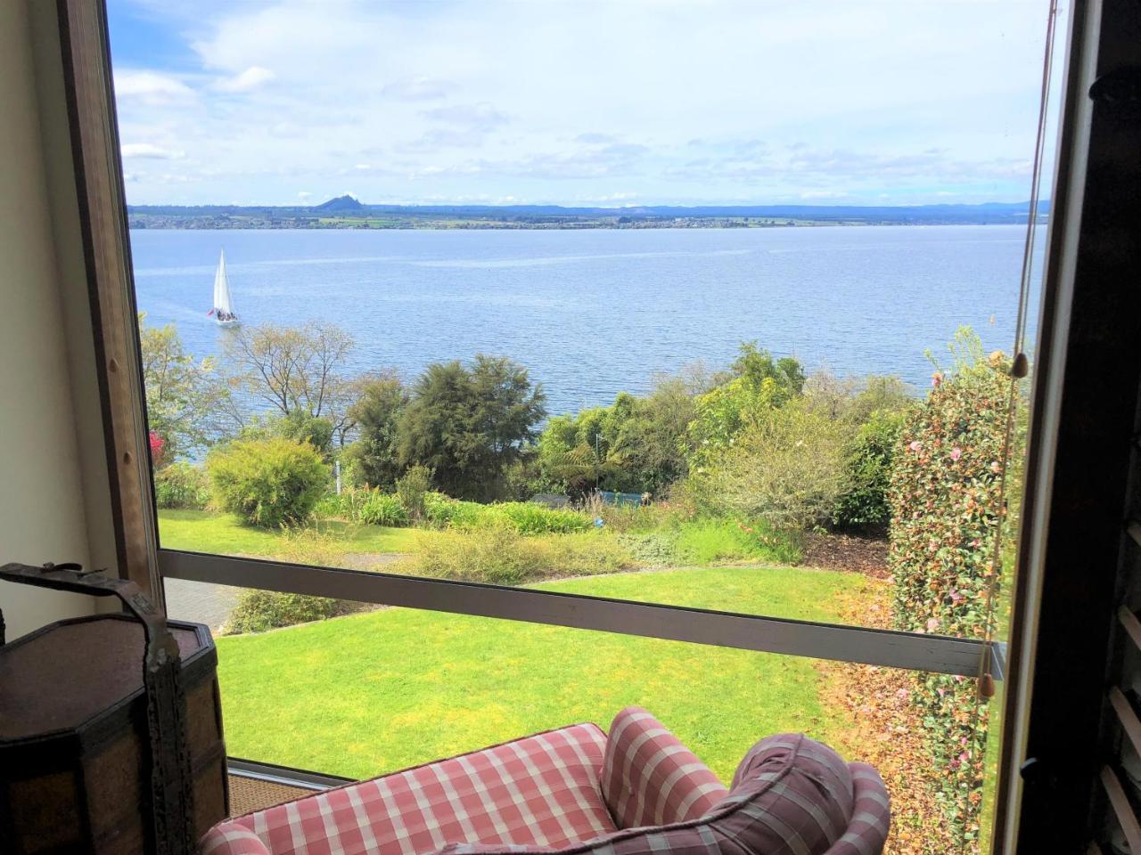 Acacia Haven - Beautiful Lake Views Lac Lac Taupo Extérieur photo